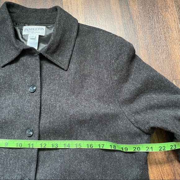 Pendleton shacket gray size 14P pockets - Picture 10 of 10